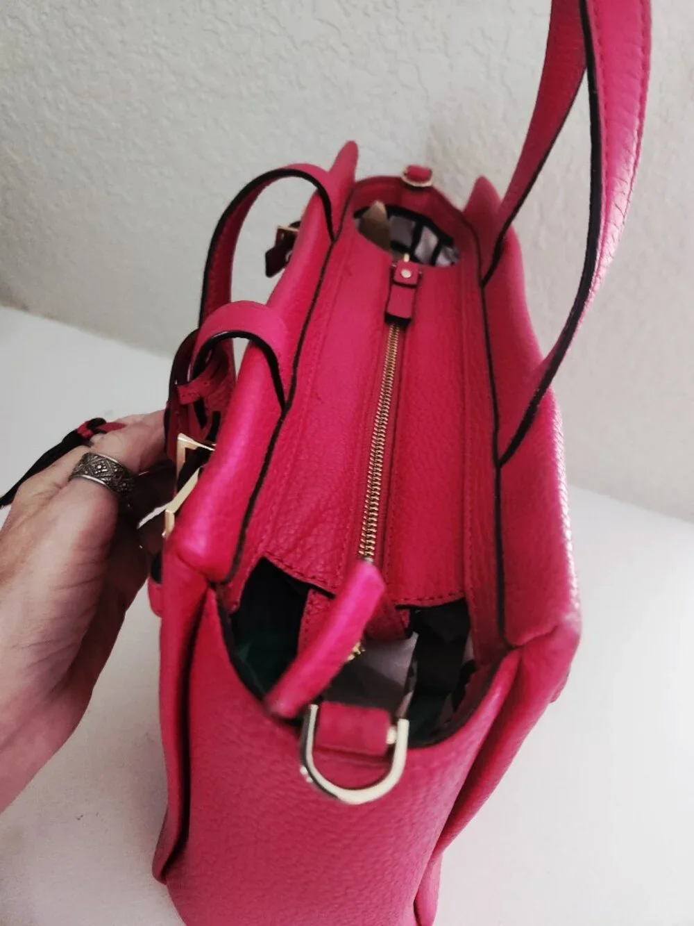 Euc Kate Spade NY Dark Pink Leather Shoulder Bag Purse